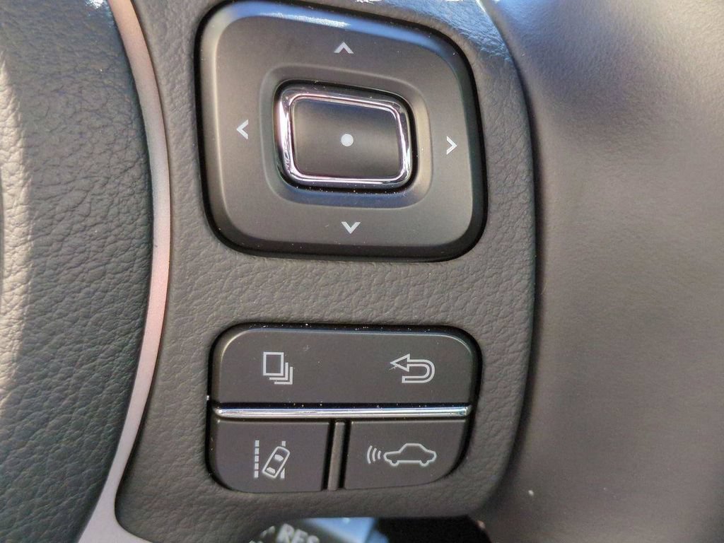 Used 2021 Lexus RC 300 w/ Accessory Package RWD image 23
