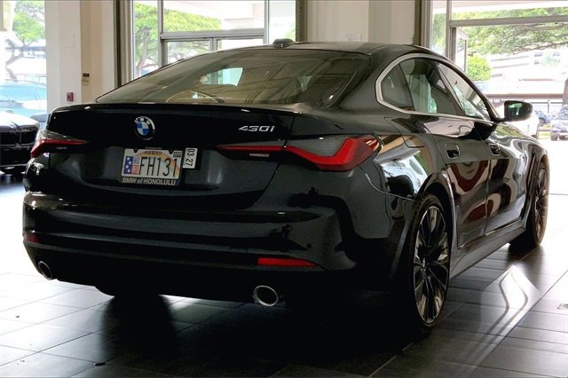 Used 2025 BMW 430i w/ Premium Package image 6