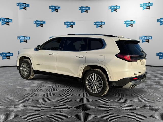 Used 2025 GMC Acadia Denali image 3