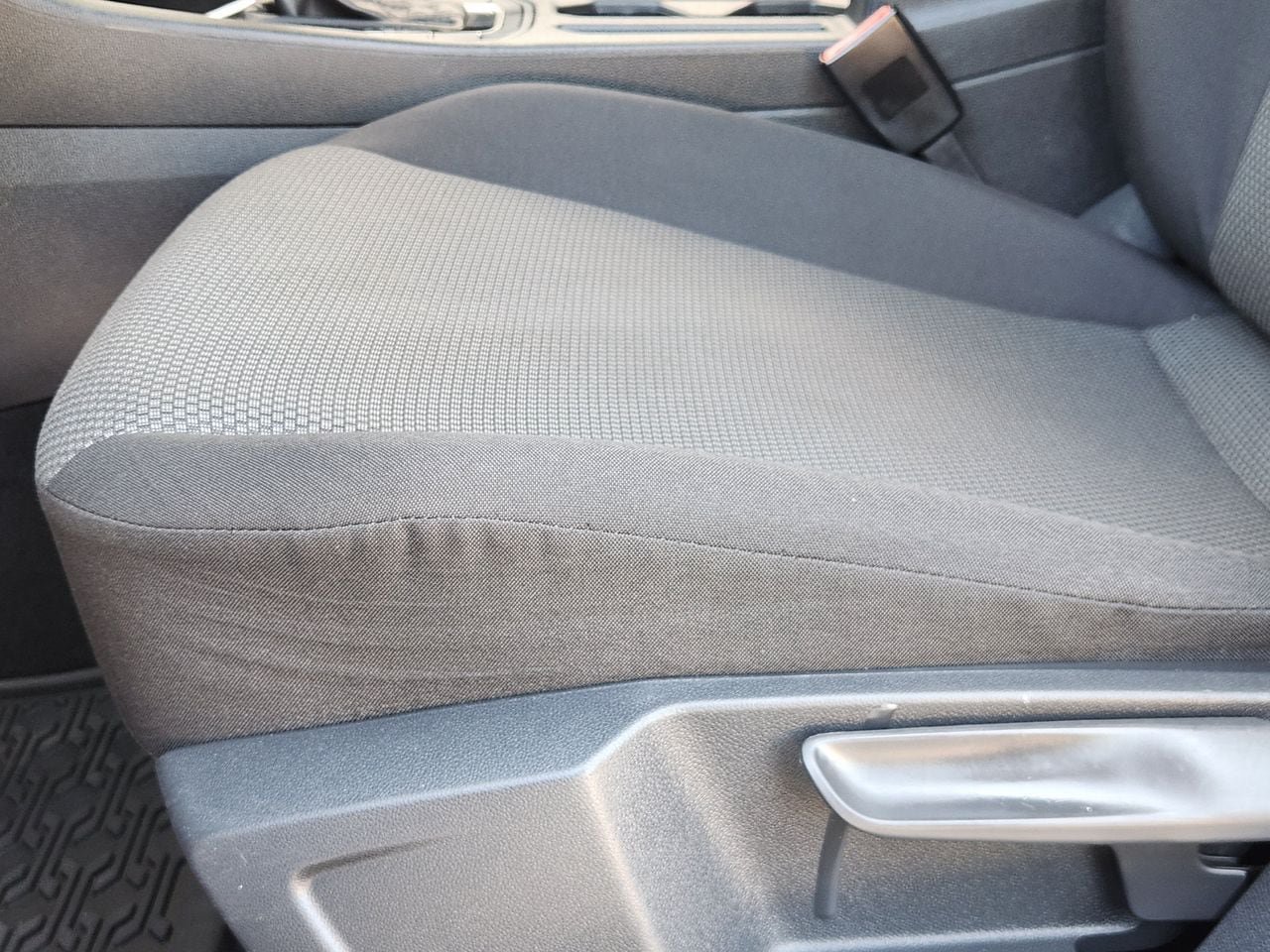 Used 2020 Volkswagen Jetta S FWD image 23
