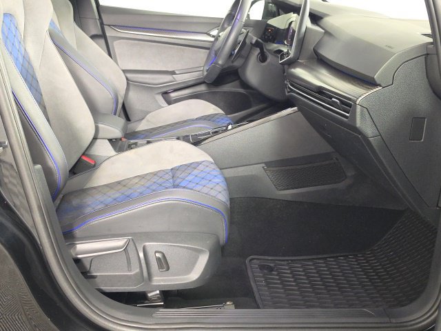 Used 2025 Volkswagen Golf R Black Edition AWD/4WD image 30