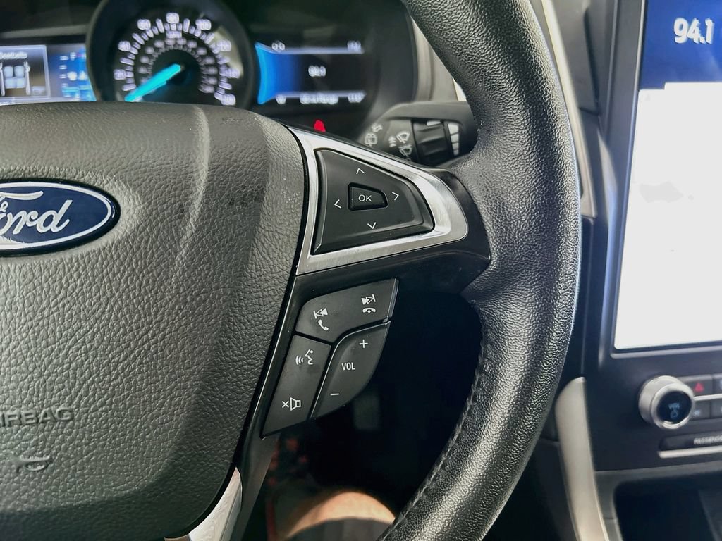 Used 2024 Ford Edge SEL AWD/4WD image 12