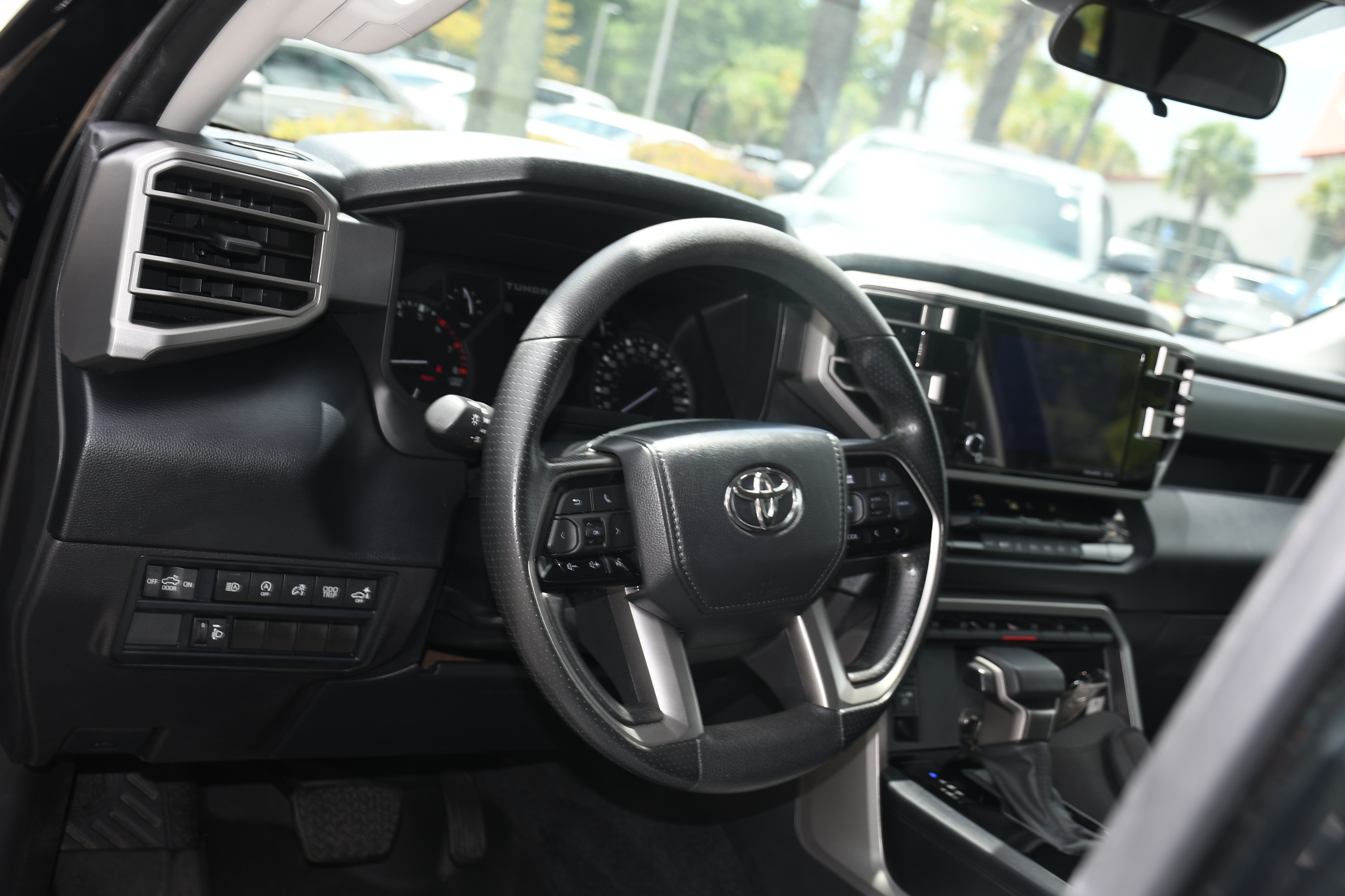 Used 2024 Toyota Tundra SR5 w/ SR5 Convenience Package RWD image 8