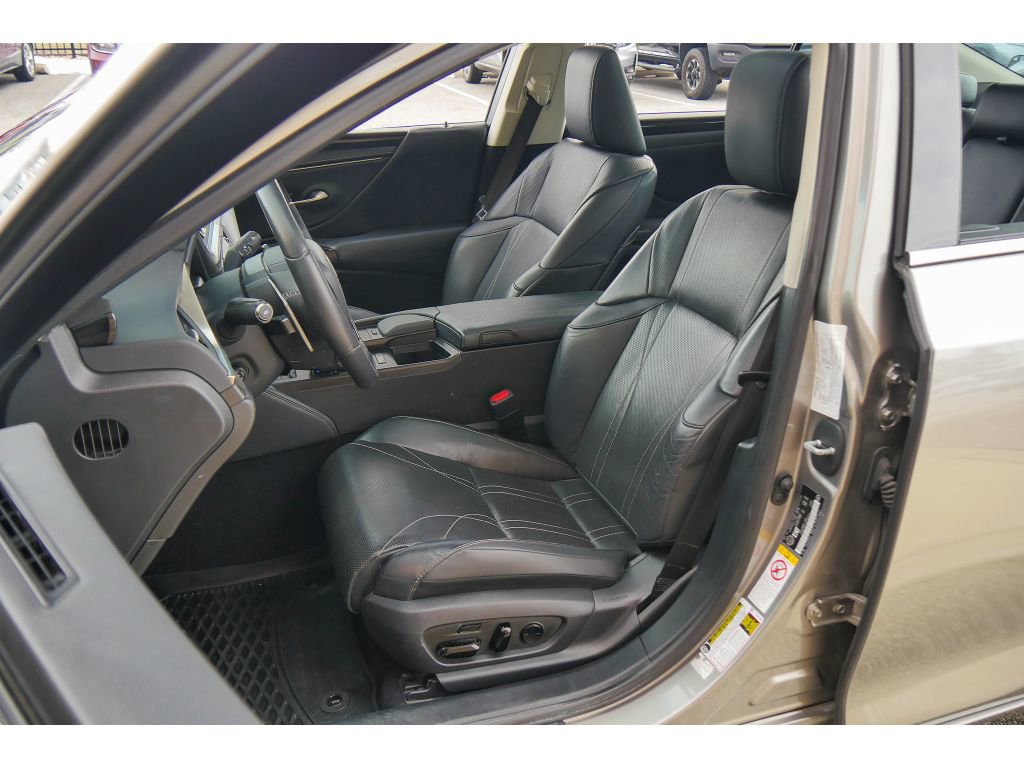 Used 2019 Lexus ES 350 image 10