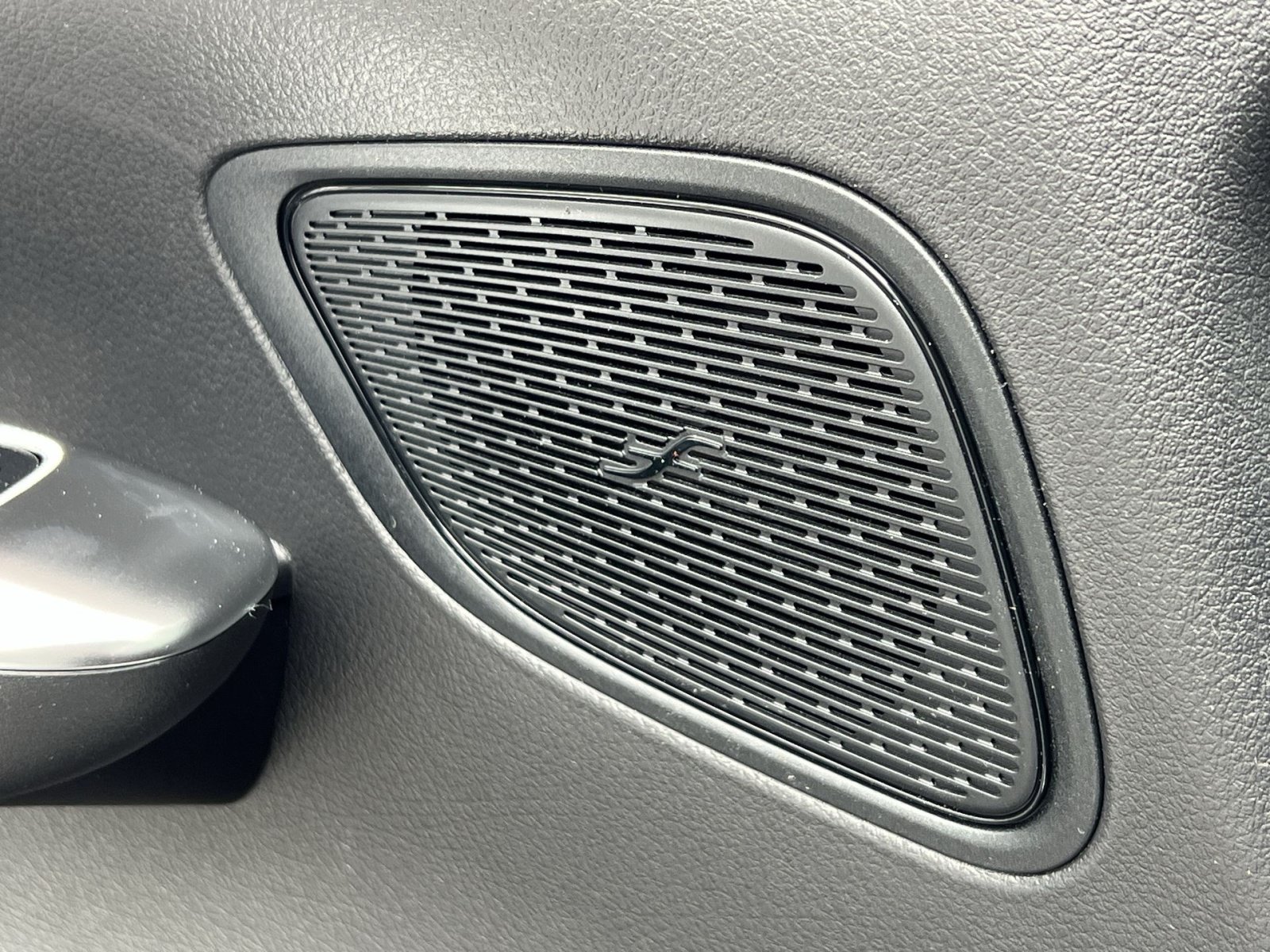 New 2026 Mercedes-Benz GLC 300 4MATIC image 46
