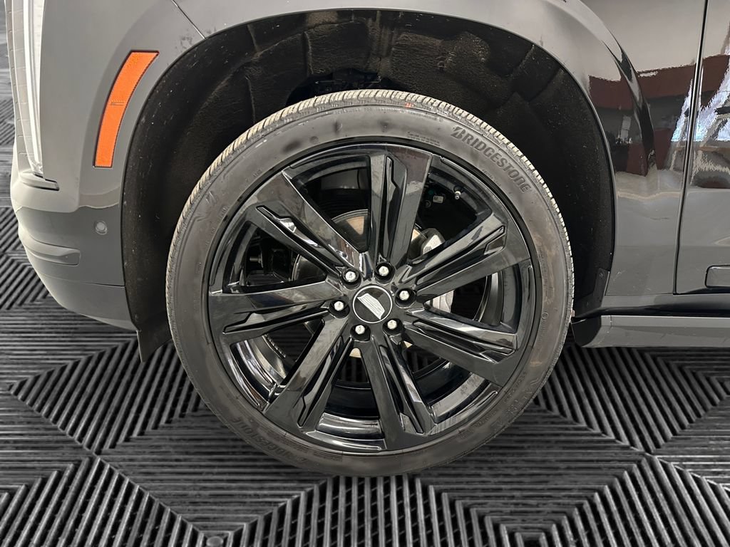 Used 2025 Cadillac Escalade ESV Sport Platinum AWD/4WD image 14