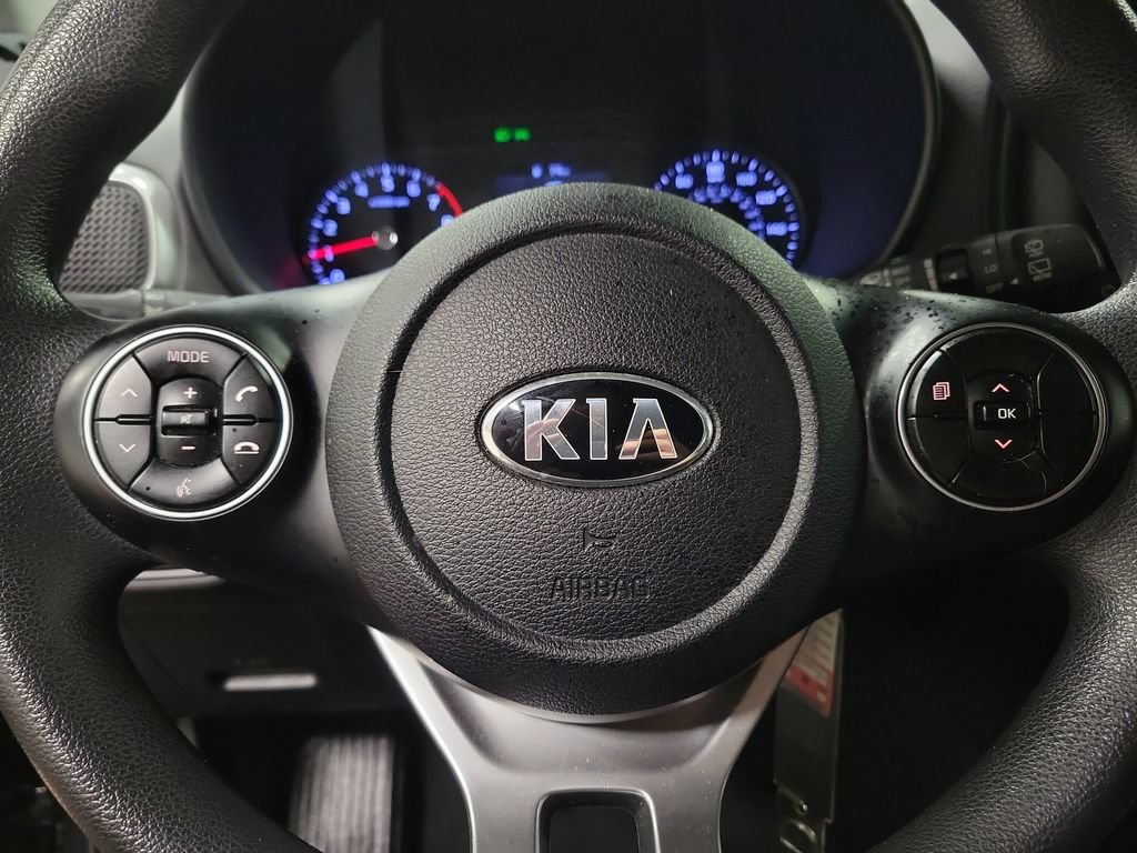 Used 2020 Kia Soul LX FWD image 22