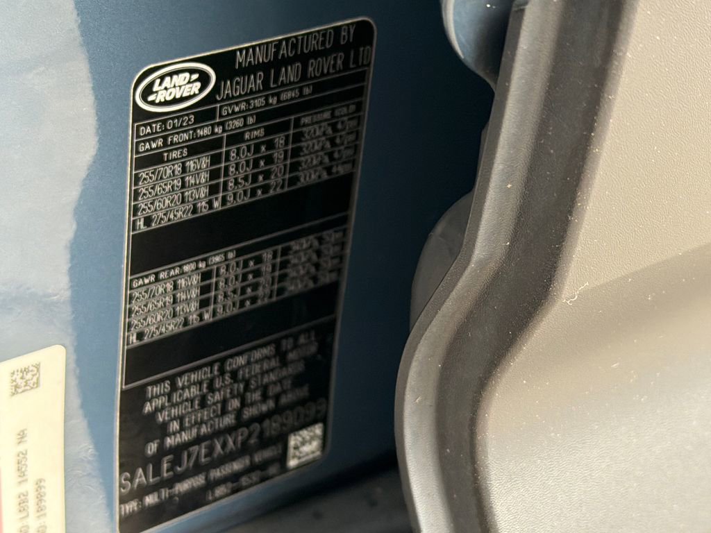 Used 2023 Land Rover Defender 110 S image 34