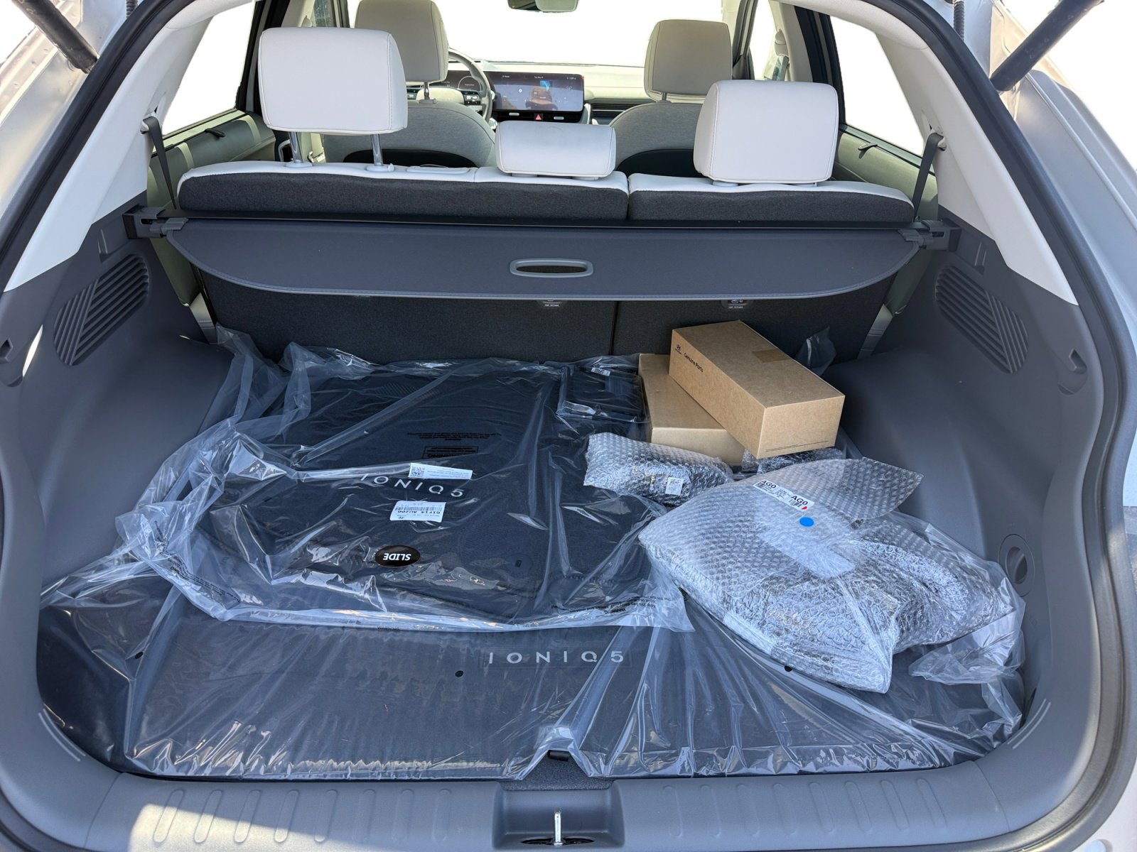 New 2026 Hyundai Ioniq 5 Limited RWD image 17