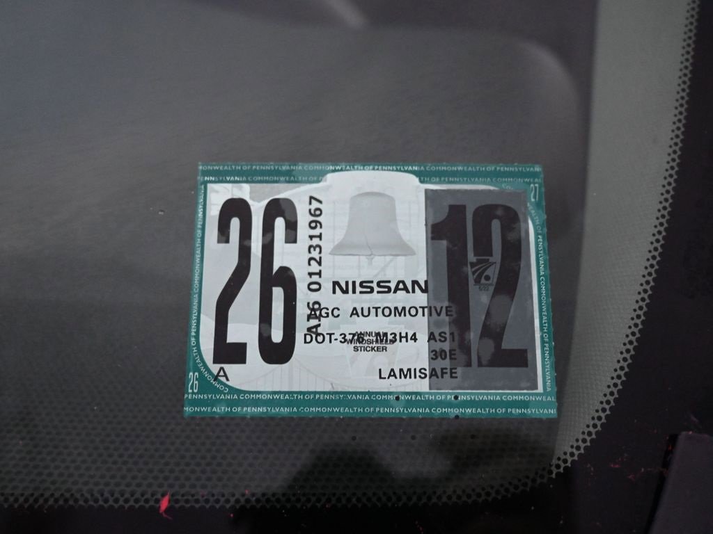 Used 2020 Nissan NV 2500 S image 9