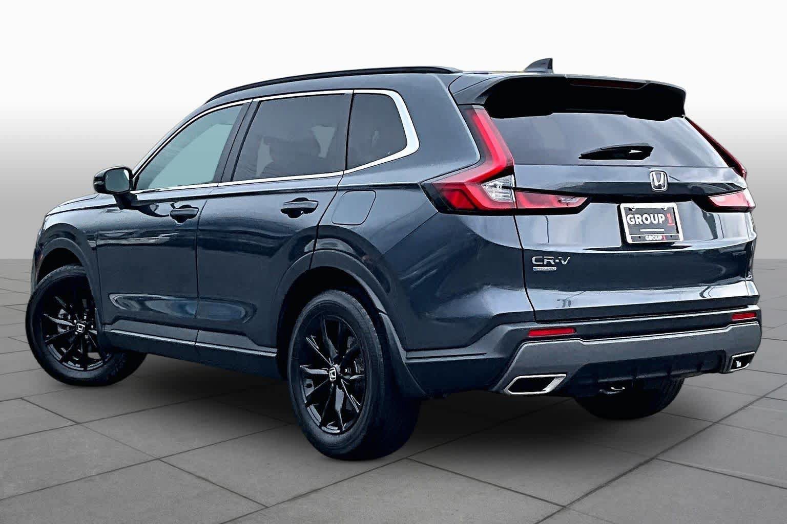 Used 2025 Honda CR-V Sport image 11