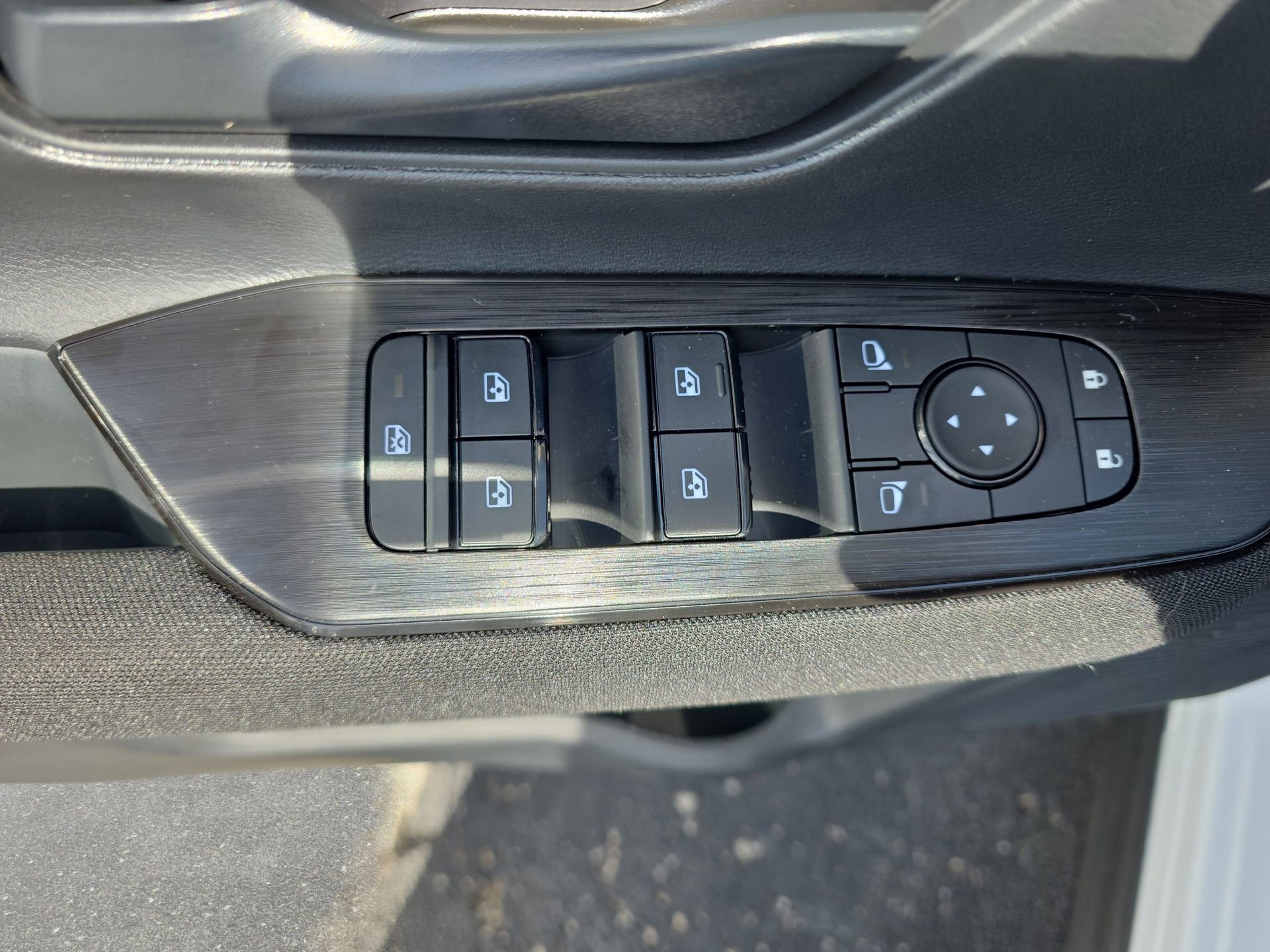 New 2026 Nissan Kicks S FWD image 27
