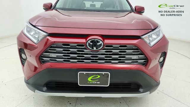 Used 2019 Toyota RAV4 Limited FWD image 8