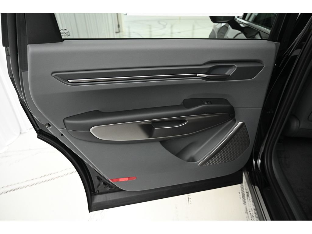 New 2026 Kia EV9 Wind image 11