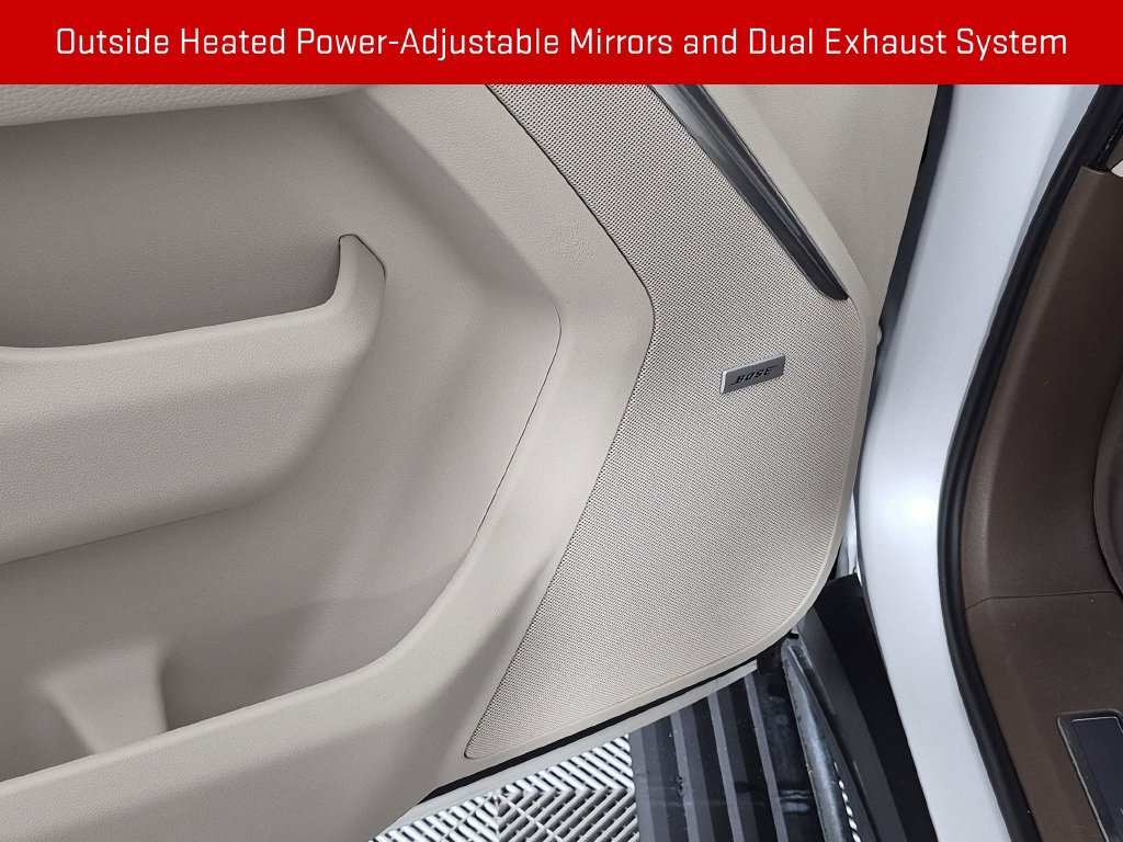 Certified 2023 GMC Yukon Denali AWD/4WD image 16