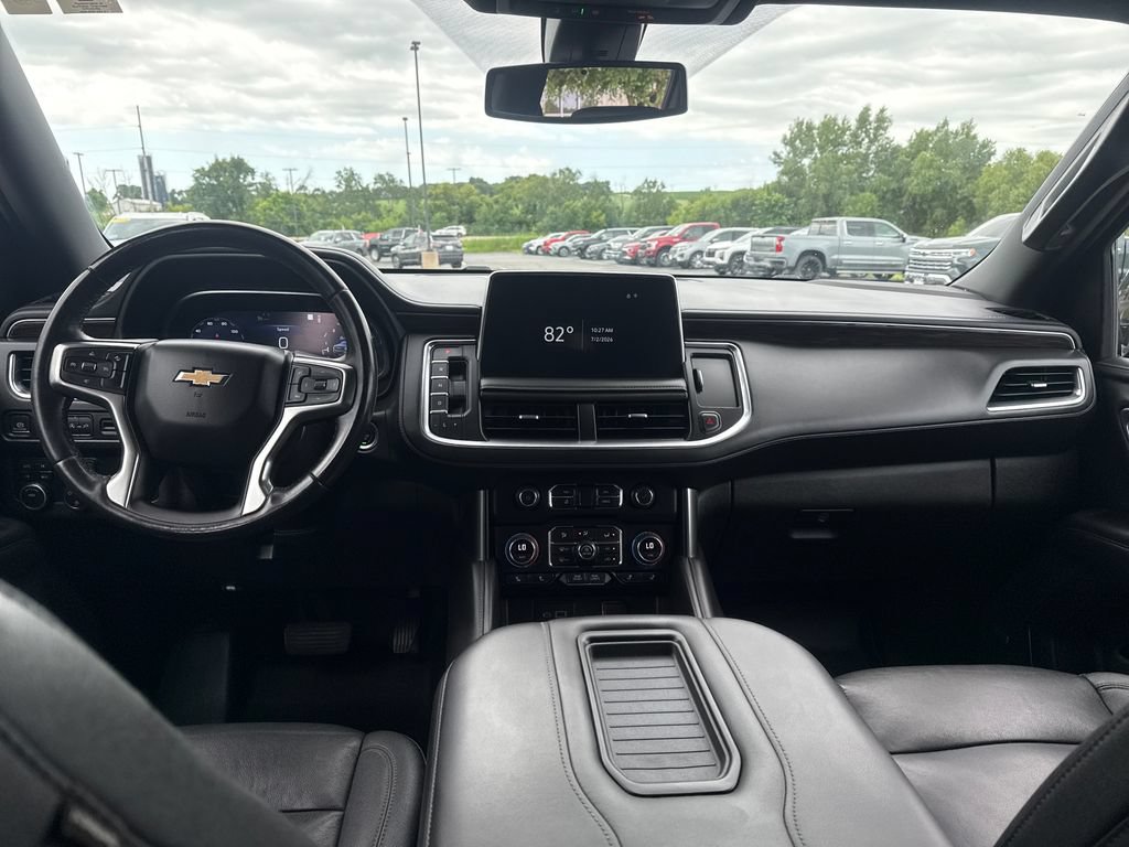 Certified 2022 Chevrolet Suburban LT AWD/4WD image 11