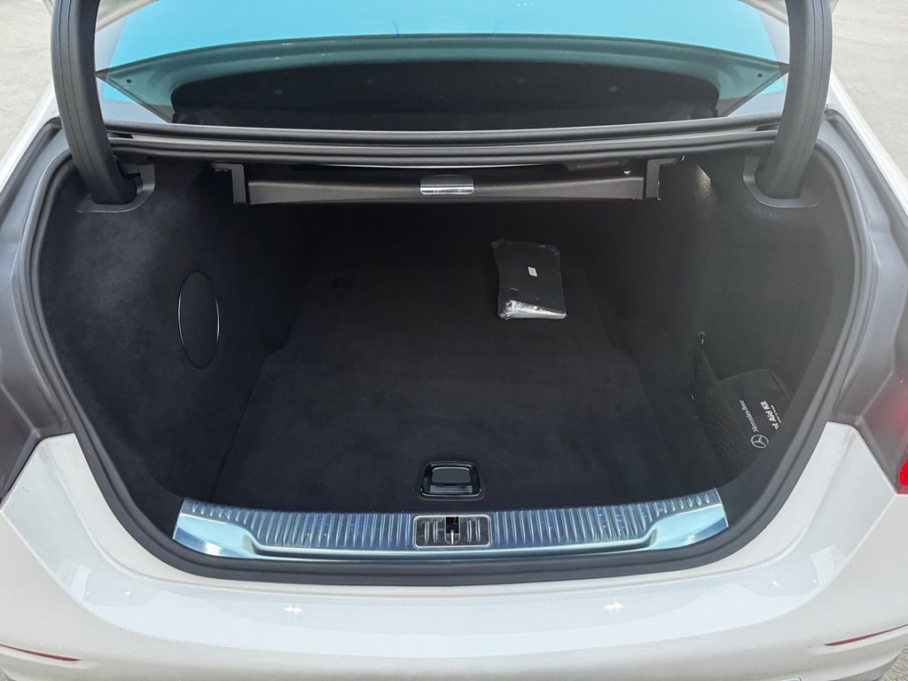 Used 2024 Mercedes-Benz Maybach S 580 4MATIC image 34