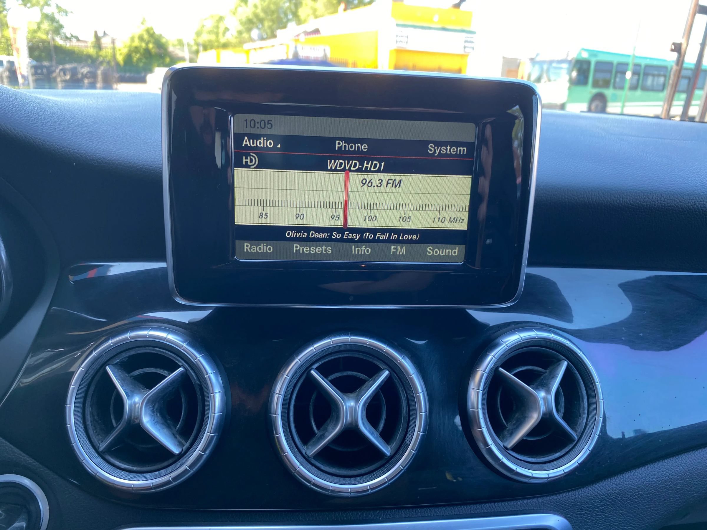 Used 2014 Mercedes-Benz CLA 45 AMG 4MATIC image 18