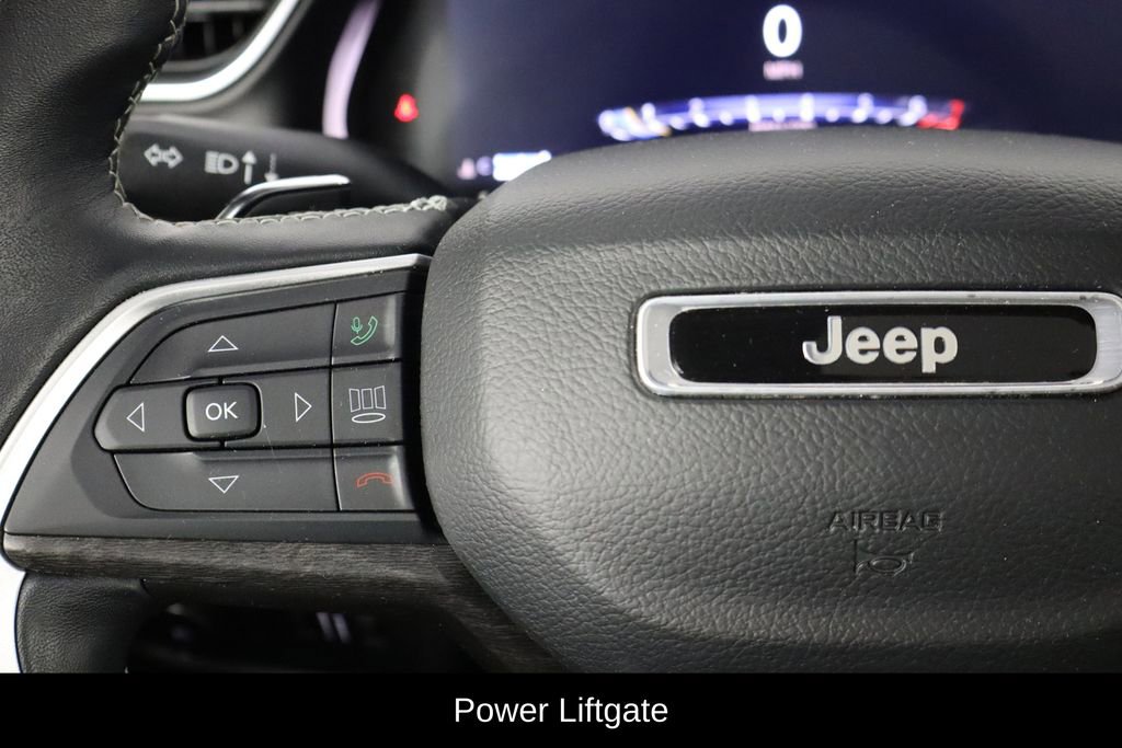 Used 2022 Jeep Grand Cherokee L Limited w/ Black Appearance Package RWD image 8