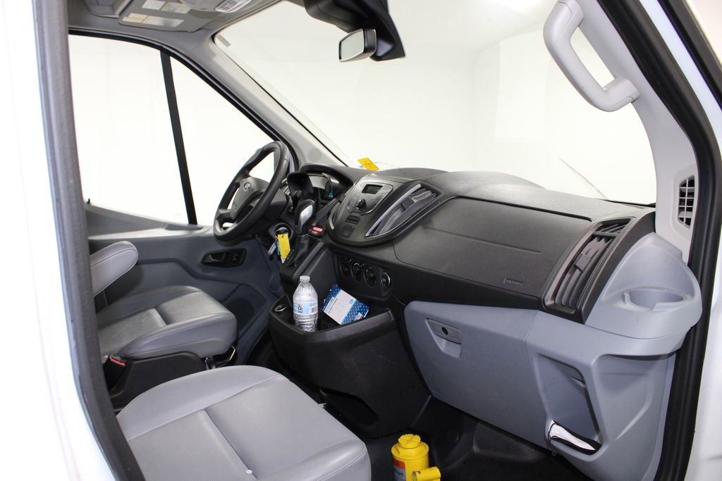 Used 2018 Ford Transit 350 XL image 23
