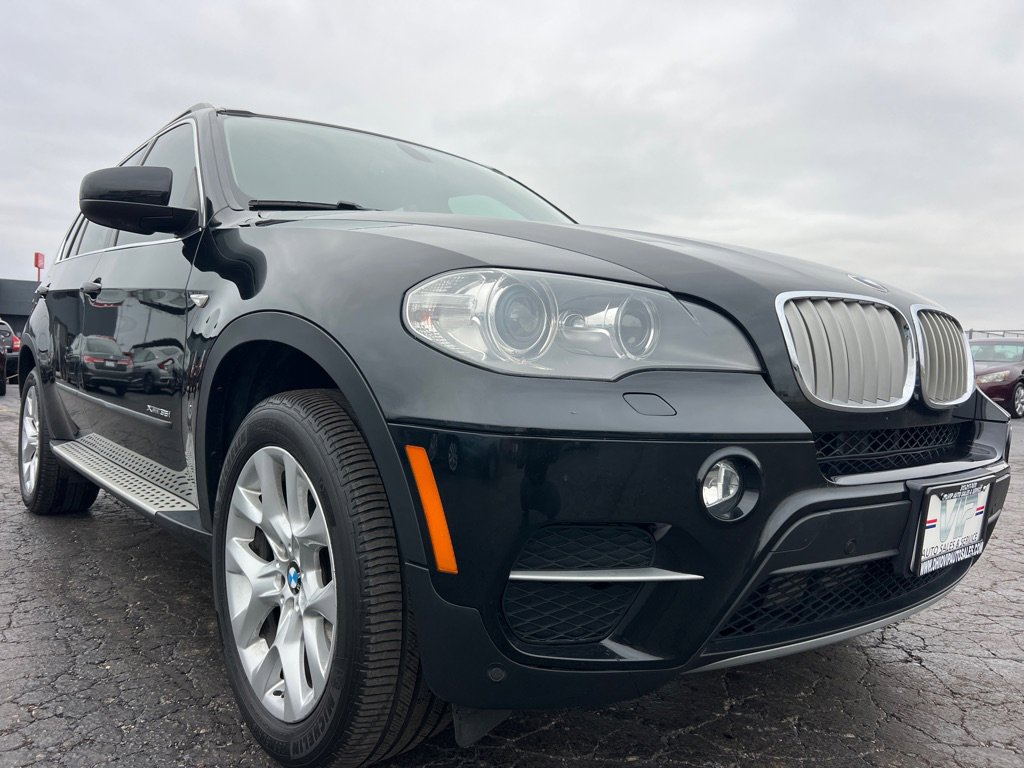 Used 2013 BMW X5 xDrive35i image 1