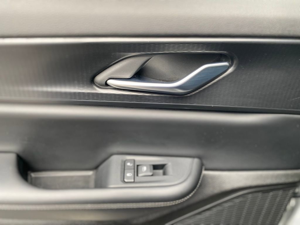 Used 2023 Jeep Grand Cherokee L Laredo image 17