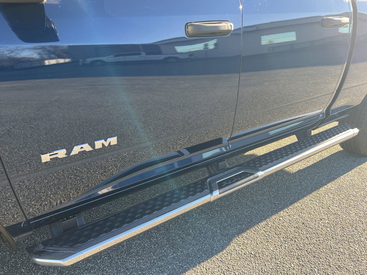 Used 2024 RAM 2500 Big Horn w/ Bed Utility Group image 40