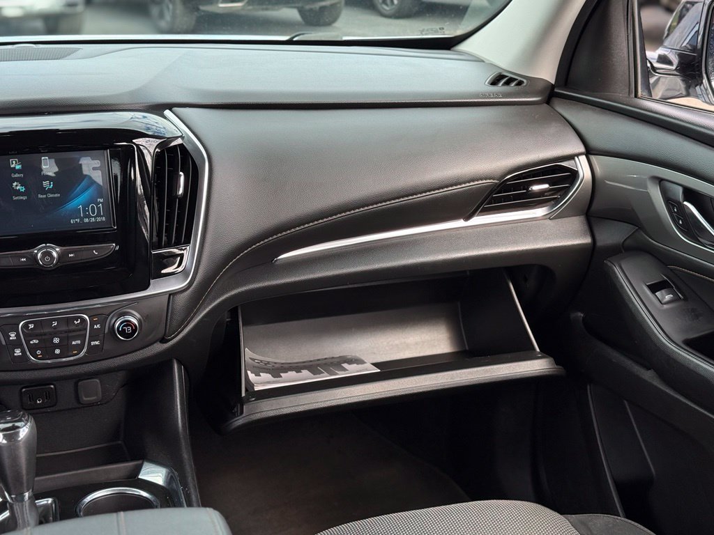 Used 2019 Chevrolet Traverse LS w/ LPO, Blackout Package FWD image 23