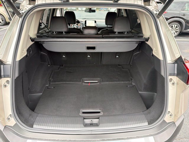 Used 2021 Nissan Rogue Platinum AWD/4WD image 28