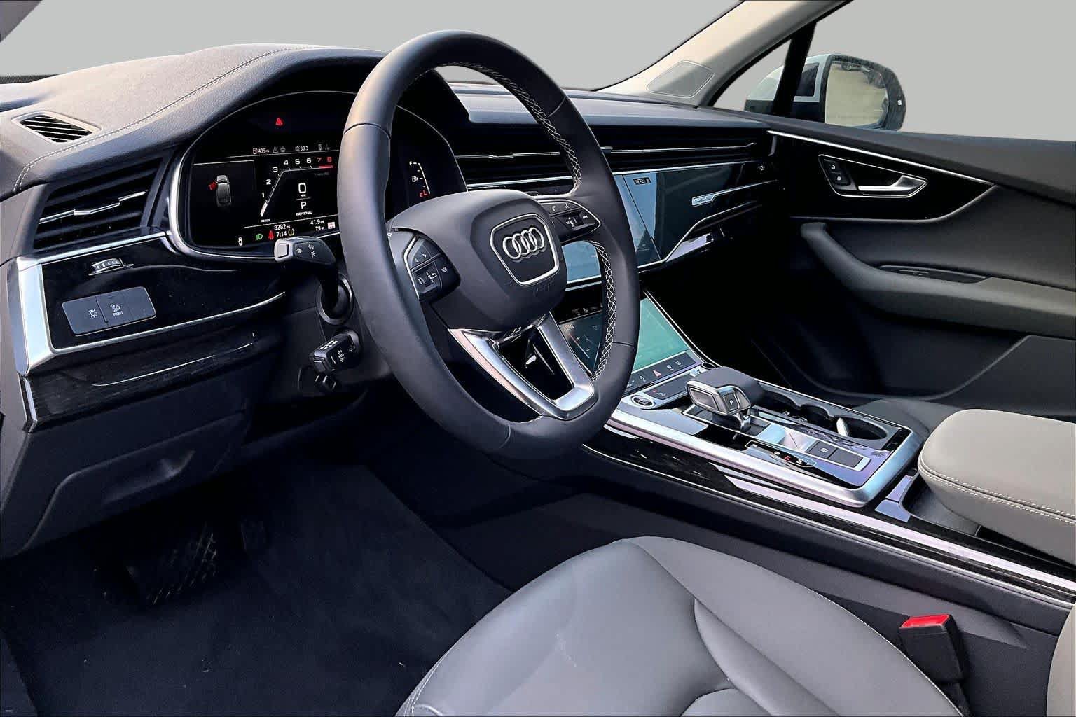 Certified 2026 Audi Q7 2.0T Premium AWD/4WD image 17