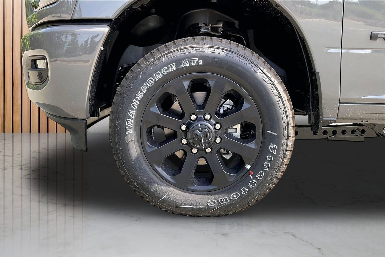 New 2026 RAM 2500 Big Horn AWD/4WD image 32