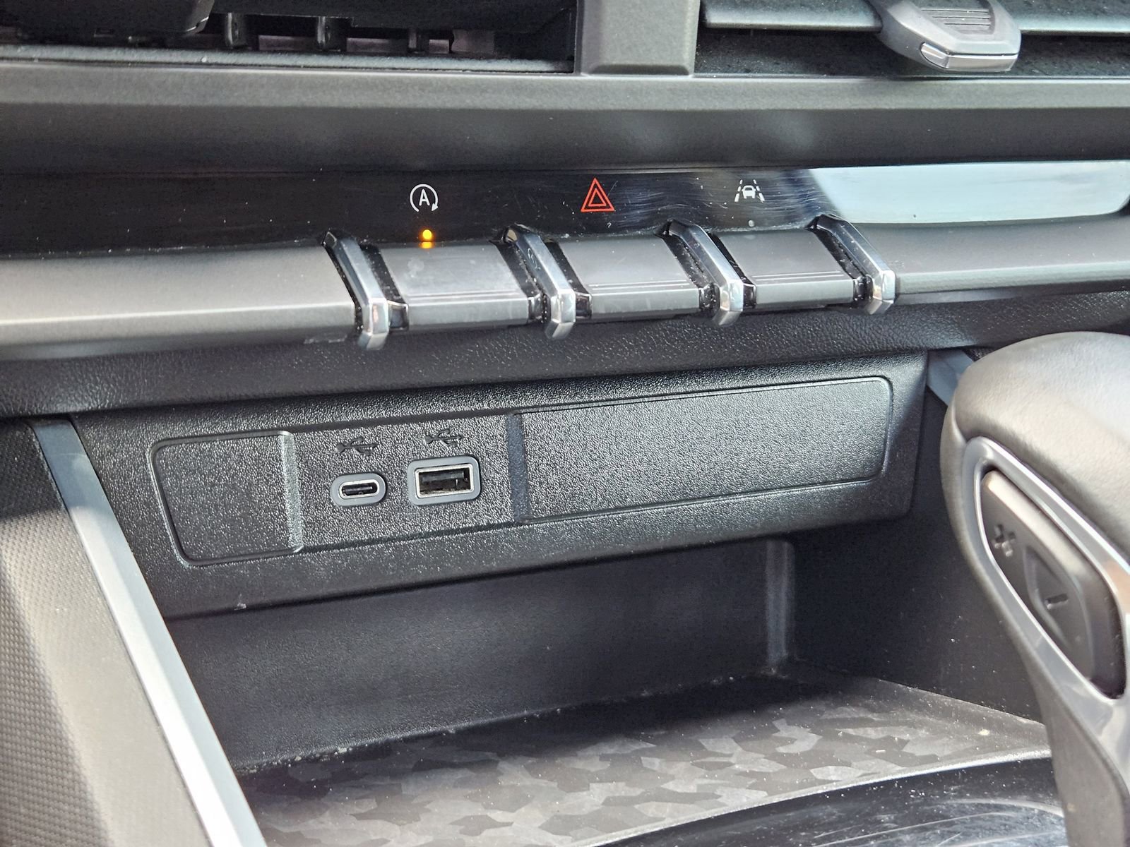 Used 2023 Chevrolet Colorado LT w/ LT Convenience Package image 21