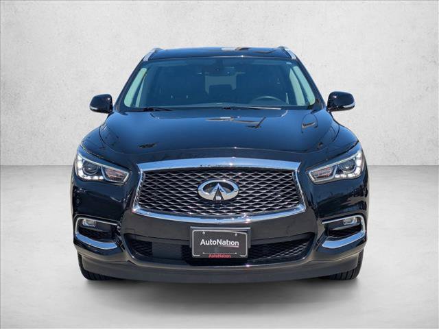 Used 2019 INFINITI QX60 Luxe w/ Essential Package FWD image 2
