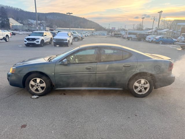 Used 2006 Pontiac Grand Prix w/ Preferred Package image 4