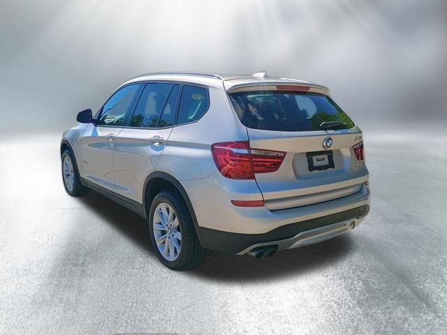 Used 2017 BMW X3 xDrive28i AWD/4WD image 3