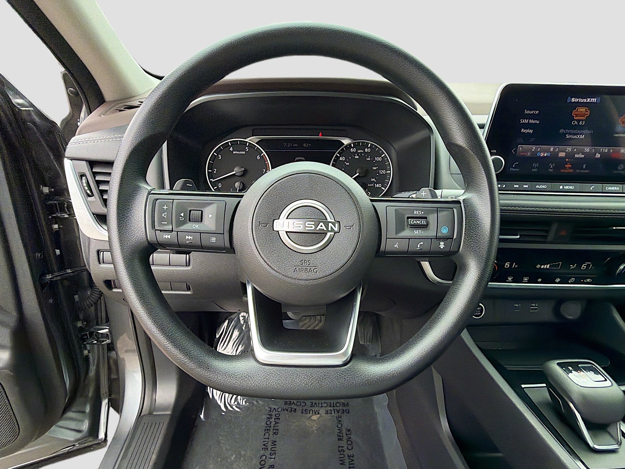 Used 2023 Nissan Rogue SV image 37