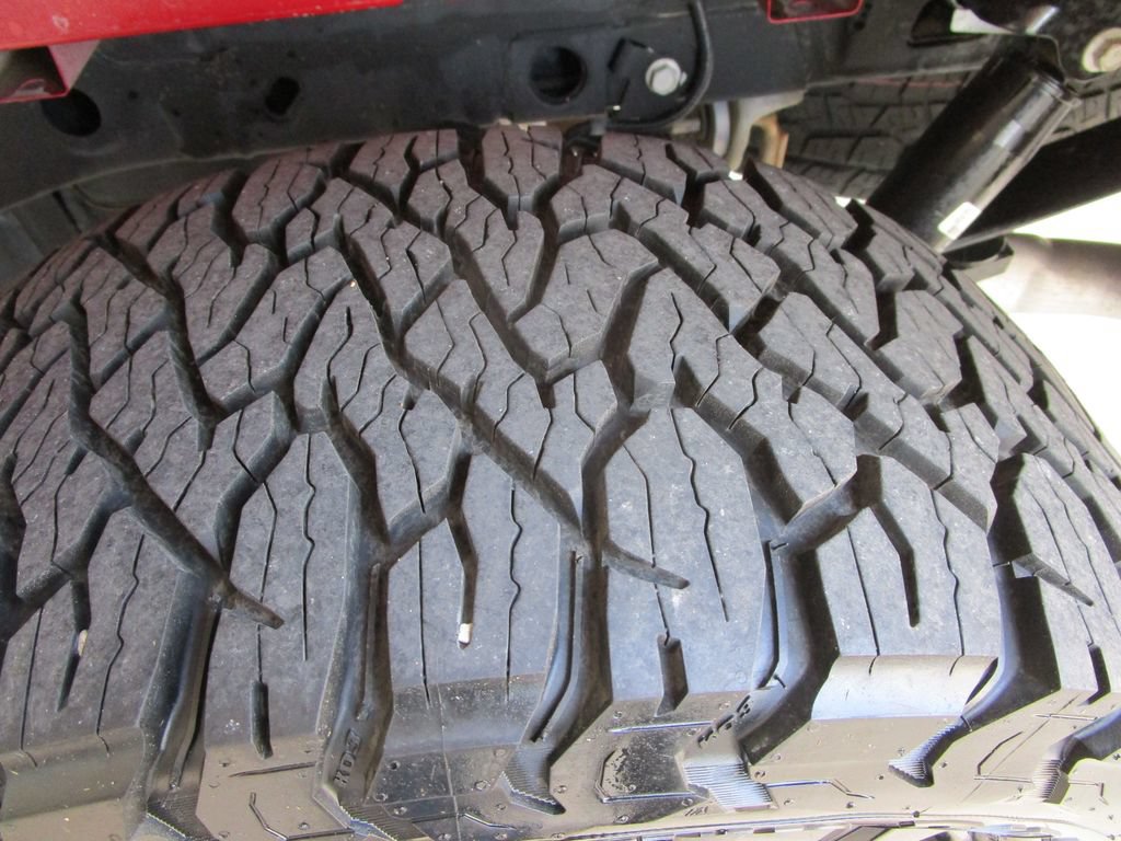 Used 2022 Ford F150 Lariat w/ Equipment Group 502A High AWD/4WD image 13