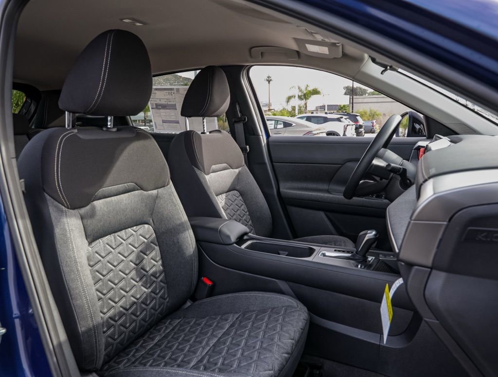 New 2026 Nissan Kicks SV image 19
