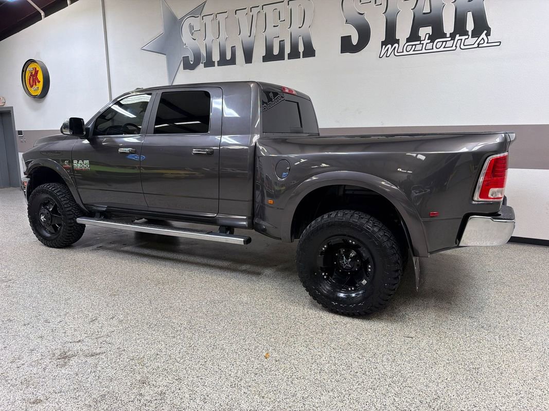 Used 2014 RAM 3500 Laramie w/ Convenience Group AWD/4WD image 6