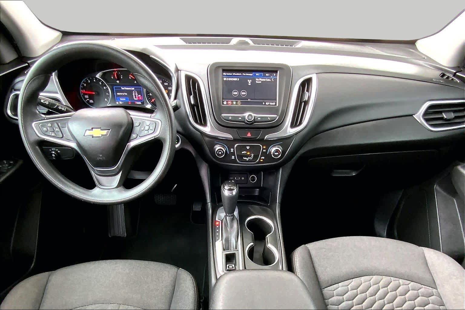 Used 2019 Chevrolet Equinox LT FWD image 12