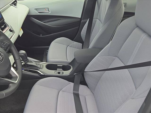 New 2026 Toyota Corolla SE w/ SE Premium Package FWD image 4