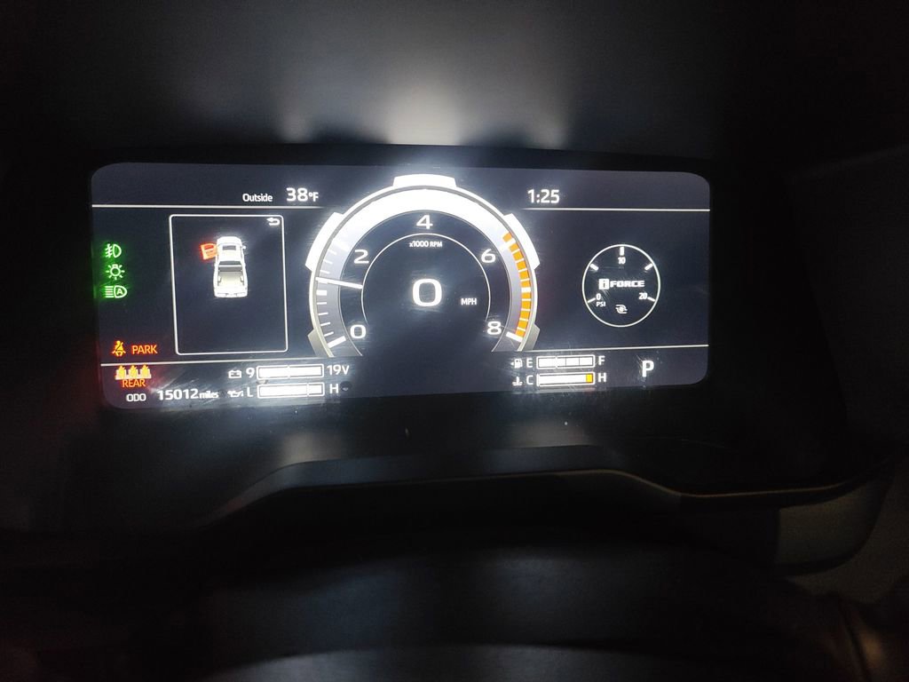 Used 2025 Toyota Tundra Limited image 10