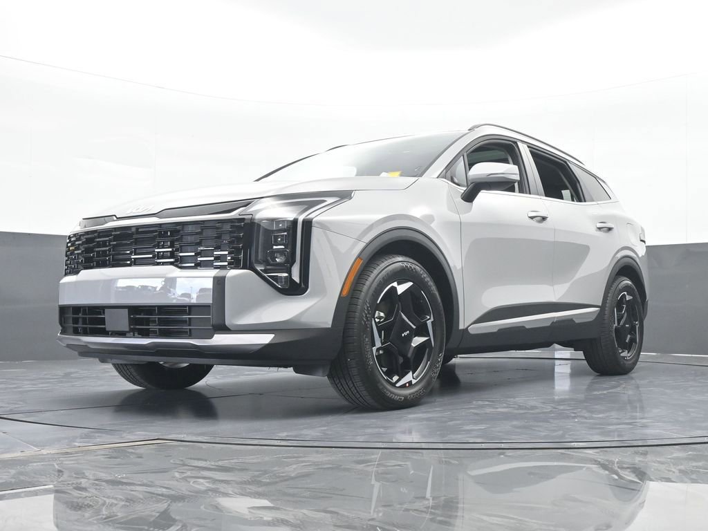 Used 2026 Kia Sportage EX w/ EX Panorama Roof Package FWD image 57
