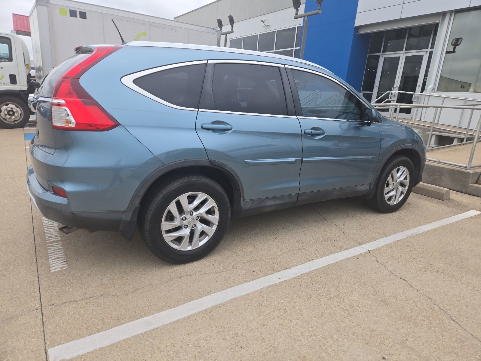 Used 2016 Honda CR-V EX-L image 11