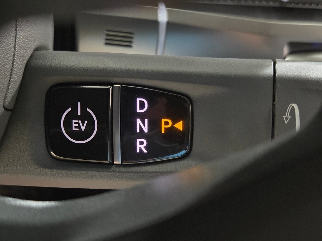 New 2027 Kia EV3 Wind FWD image 23