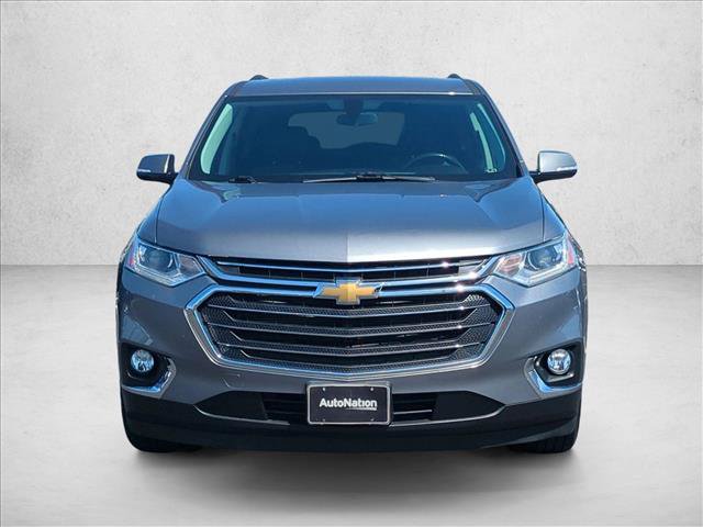 Used 2019 Chevrolet Traverse LT FWD image 2