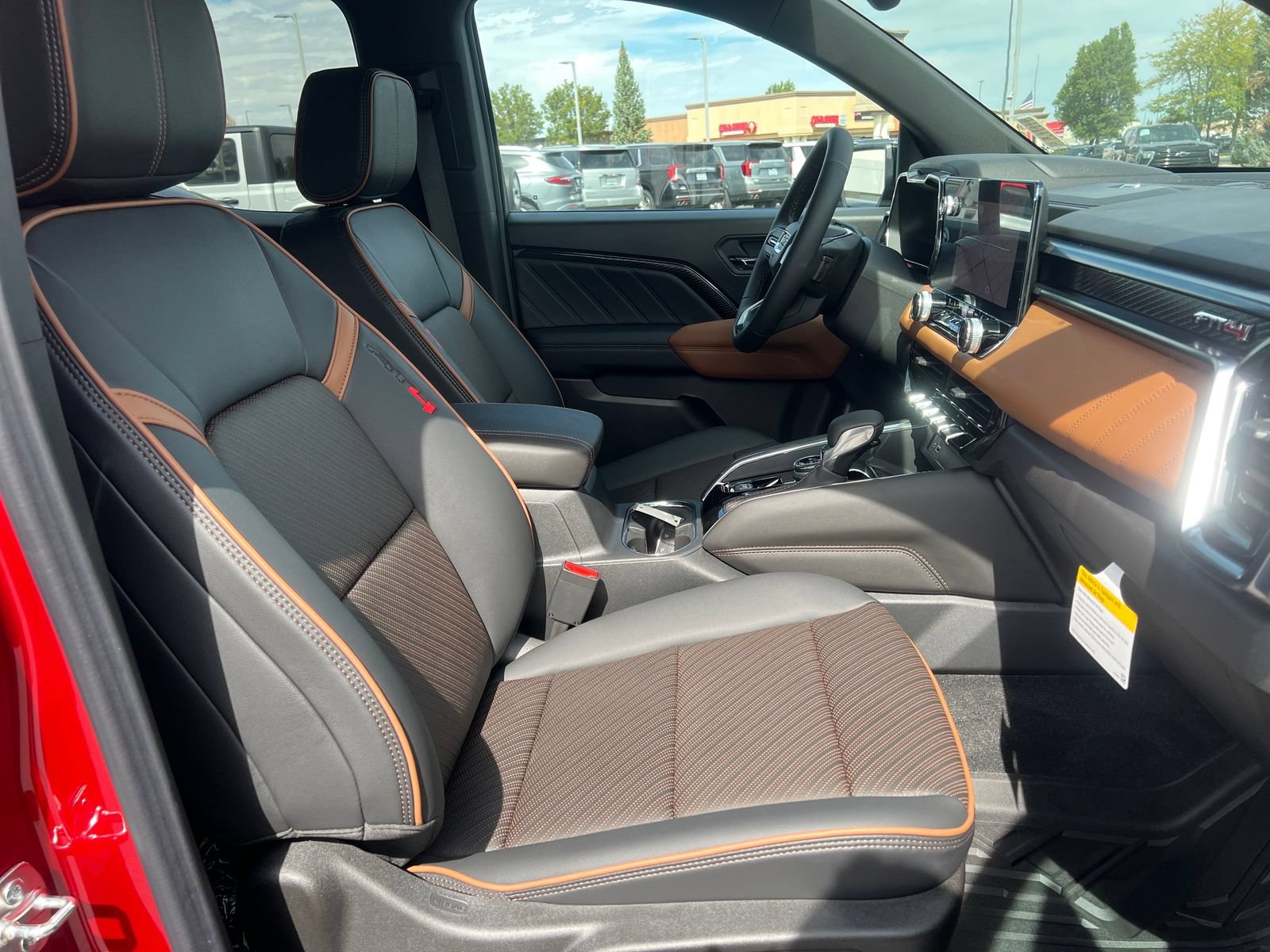 New 2026 GMC Canyon AT4 w/ Technology Plus Package AWD/4WD image 14