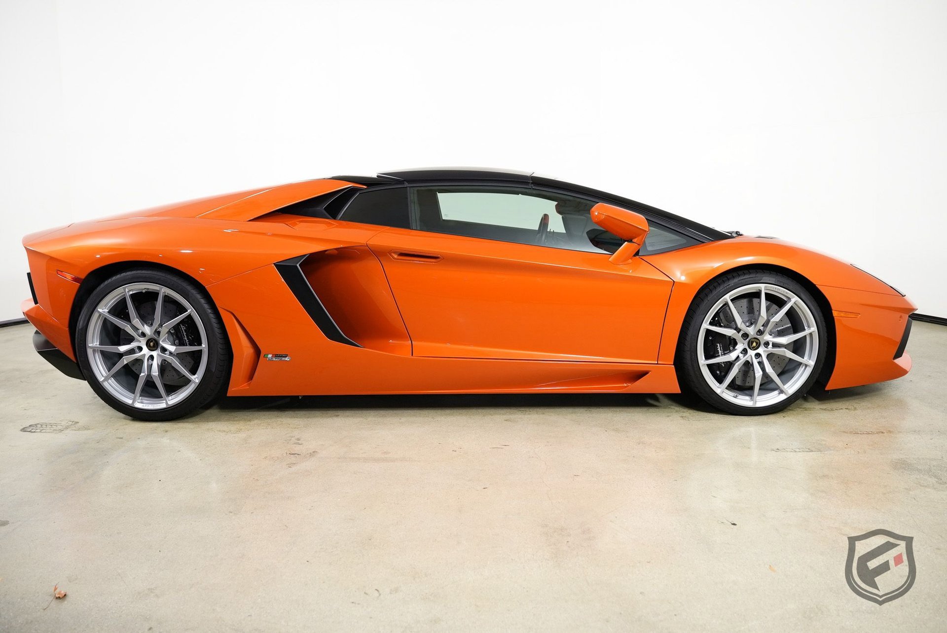 Used 2014 Lamborghini Aventador LP 700-4 image 10