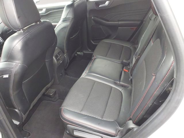 Certified 2025 Ford Escape ST-Line w/ Tech Pack #1 AWD/4WD image 13