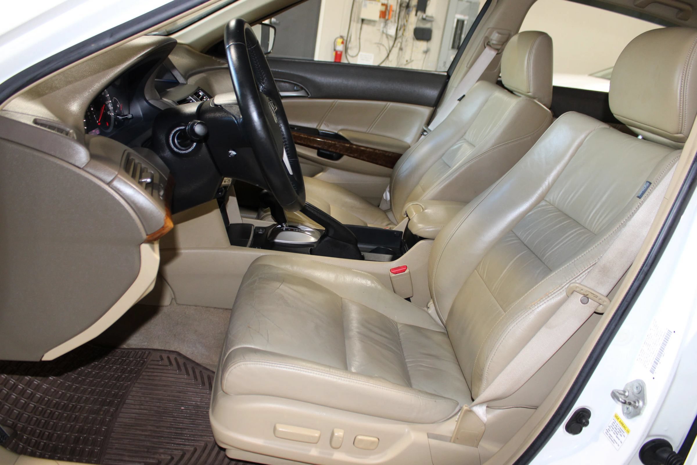 Used 2008 Honda Accord EX-L image 22